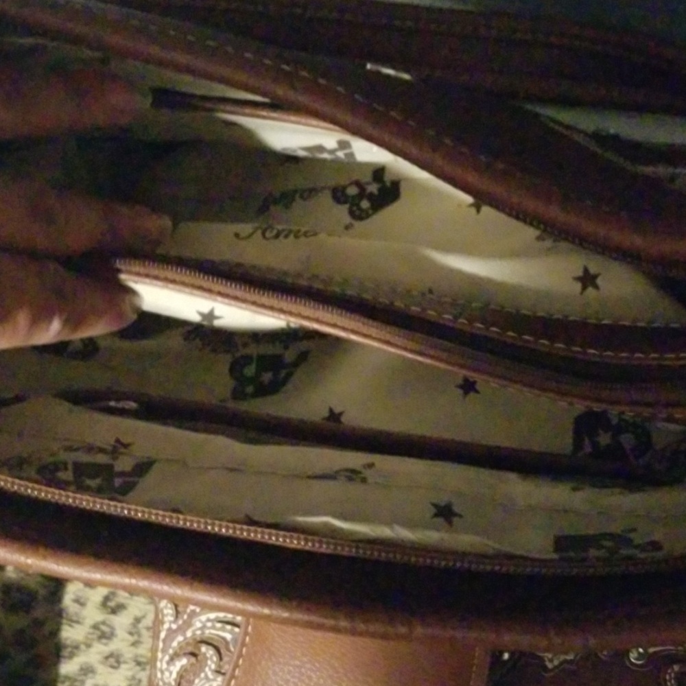 Purse - Picture 3 of 4